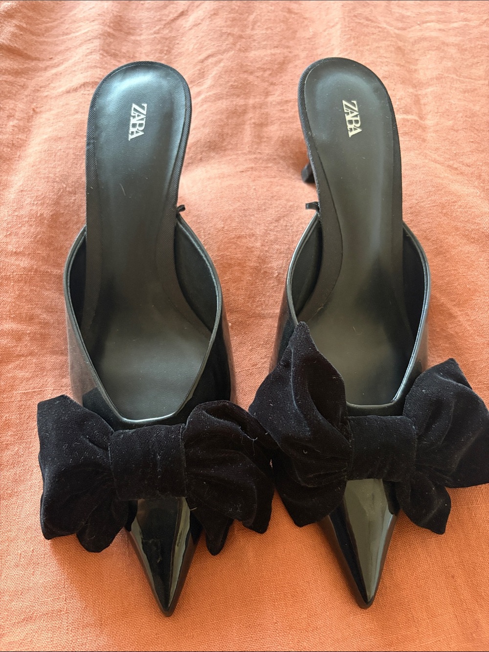 Zara Black Pointed-Toe Velvet Bow Mules